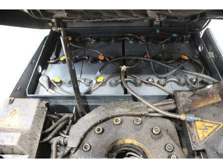 4-wiel elektrische heftrucks 2013  Still RX50-15 (24)