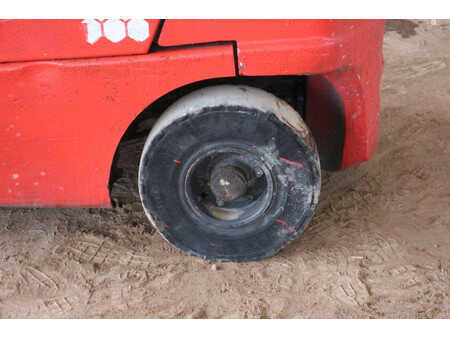 Treibgasstapler 2015  Hyster H2.5FT (15)