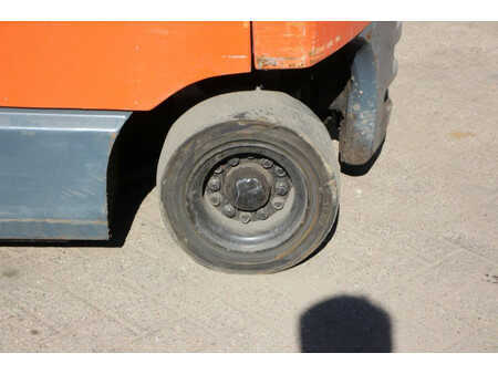 4-wiel elektrische heftrucks 2008  Toyota 7FBMF25 (15)
