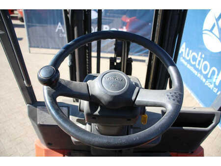 4-wiel elektrische heftrucks 2008  Toyota 7FBMF25 (22)