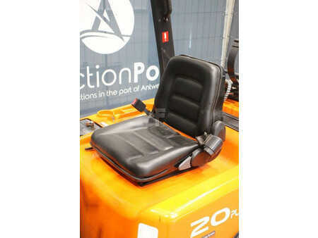 Wózki gazowe 2018  Doosan G20GP (27)