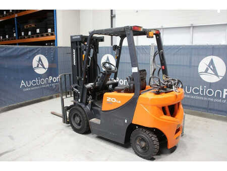 Wózki gazowe 2018  Doosan G20GP (3)