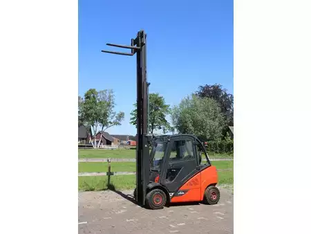 Dízel targoncák - Linde H25 (32)
