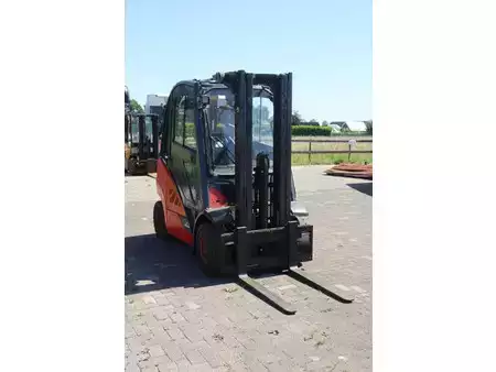 Dízel targoncák - Linde H25 (7)