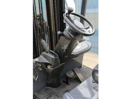 El Truck - 4-hjul 2005  TCM FTB 18-7 (19)