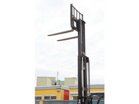 El Truck - 4-hjul 2005  TCM FTB 18-7 (37)