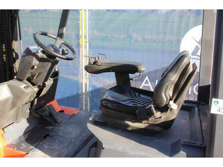 Elektro čtyřkolový VZV 2006  Toyota 7FBMF30 (19)