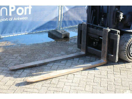 Elektro čtyřkolový VZV 2006  Toyota 7FBMF30 (9)