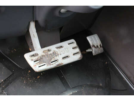 Teleskopstapler-Starr 2013  Manitou MLT 634 (27)