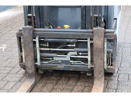 El truck - 4 hjulet - Nissan 1N1L18Q (11)