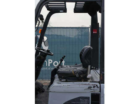 El truck - 4 hjulet - Nissan 1N1L18Q (19)