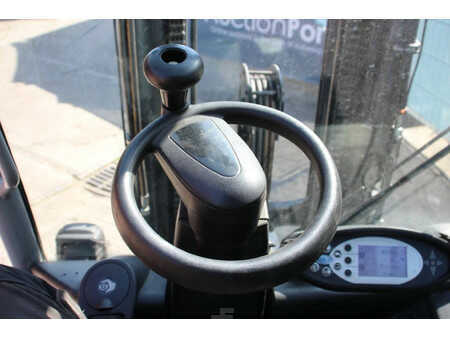 Carrelli elettrici 4 ruote 2018  Still RX 60-35 (24)