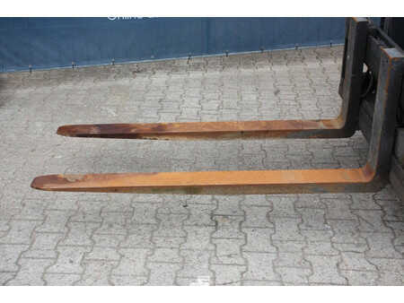 Elektro čtyřkolový VZV 2006  Linde E48P (11)