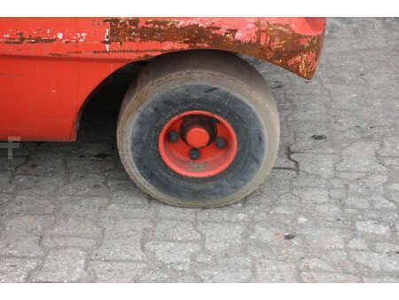 Elektro čtyřkolový VZV 2006  Linde E48P (15)