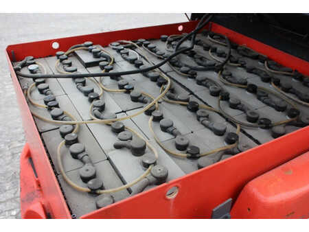 Elektro čtyřkolový VZV 2006  Linde E48P (16)