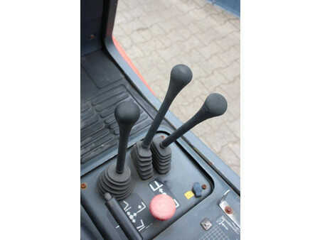 Elektro čtyřkolový VZV 2006  Linde E48P (23)