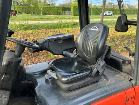 Elektro čtyřkolový VZV 2016  Linde E20L-02 (10)