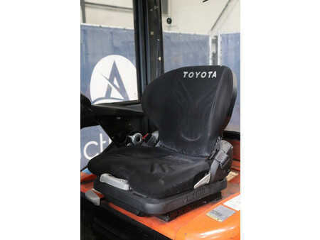 4-wiel elektrische heftrucks 2006  Toyota 7FBMF25 (21)