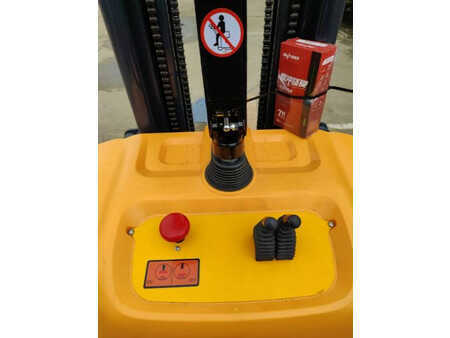 Stoccatori - Nycheki EW15 (19)