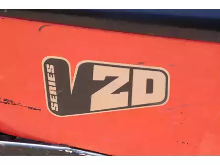 Elektryczne 4-kołowe 2018  EP Equipment CPD20FVD8 (18)