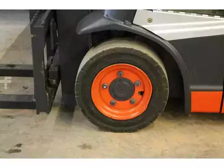 Elektrisk- 4 hjul - Linde E16 (14)