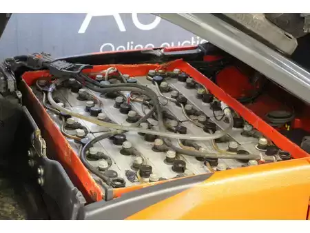 Elektrisk- 4 hjul - Linde E16 (18)