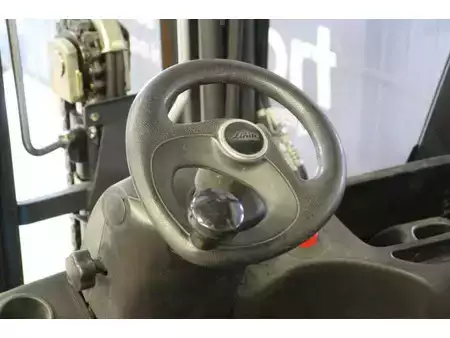 Elektrisk- 4 hjul - Linde E16 (21)