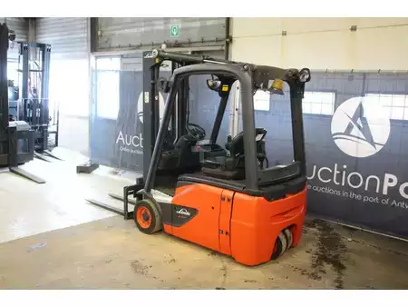 Elektrisk- 4 hjul - Linde E16 (3)