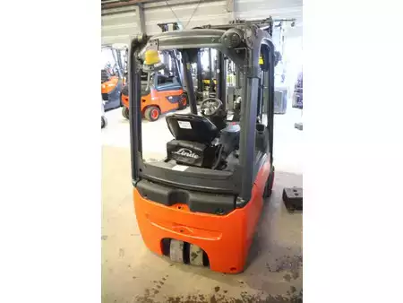 Elektrisk- 4 hjul - Linde E16 (5)