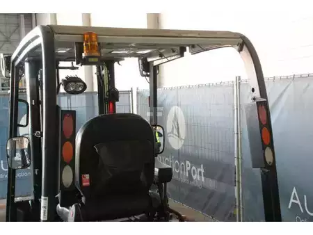 Elektrisk- 4 hjul 2015  Unicarriers G1Q2L25Q (17)