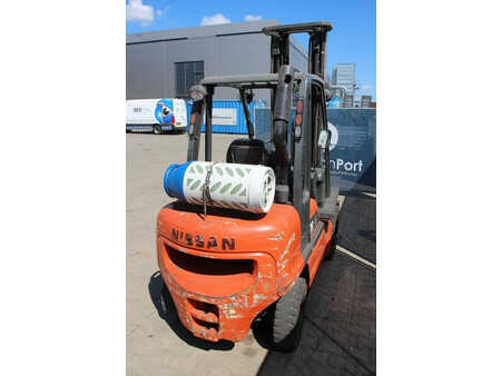 Wózki gazowe 2000  Nissan USD02A30PQ (5)