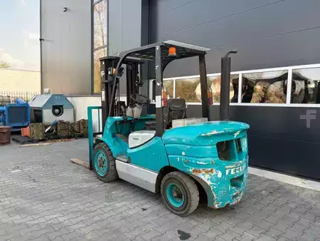 Diesel Forklifts 2009  Feeler FD35 (3)