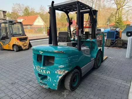 Diesel Forklifts 2009  Feeler FD35 (5)