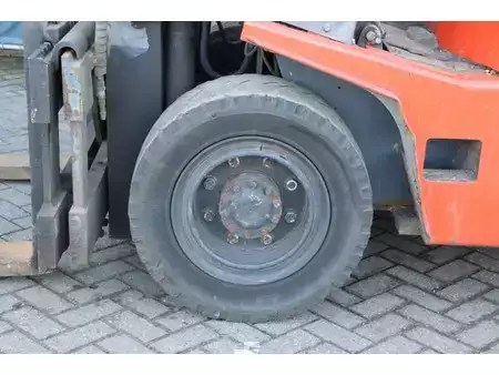 Diesel heftrucks 1987  Yale DFG-5.0 M (12)