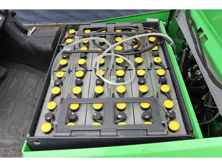 Elektro 4 Rad 2011  Cesab B318 (21)