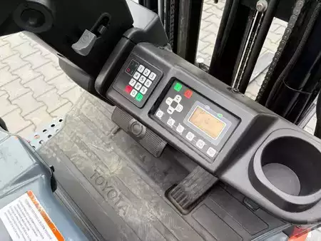 El truck - 4 hjulet 2017  Toyota 8FBE16 (10)