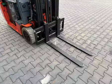 El truck - 4 hjulet 2017  Toyota 8FBE16 (6)