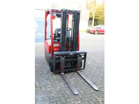 Sähkö - 4 pyör 2013  Hyster J2.0XNT MWB (7)