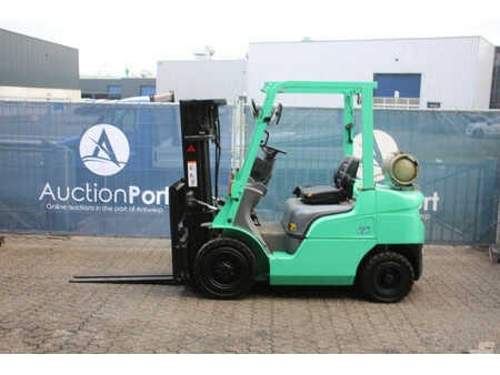 Carrelli elevatori GPL 2014  Mitsubishi FG25NT (2)