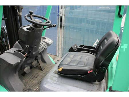 Carrelli elevatori GPL 2014  Mitsubishi FG25NT (23)