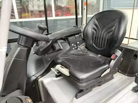 Elektromos 4 kerekű 2017  Still RX20-20 (9)