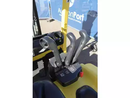 Eléctrica de 4 ruedas 2010  Hyster J3.0XN-861 (24)