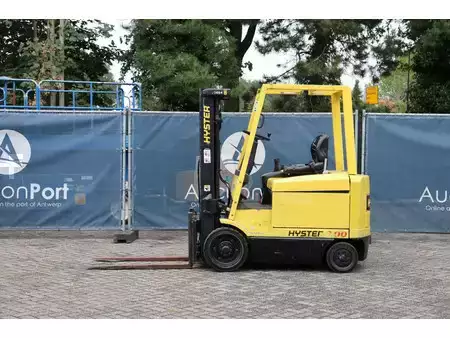 Elektromos 4 kerekű 2002  Hyster E3.00XM-847 (2)