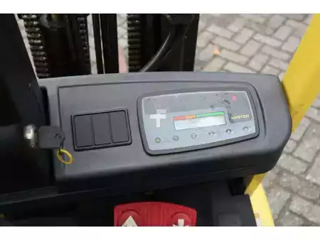 Elektromos 4 kerekű 2002  Hyster E3.00XM-847 (23)