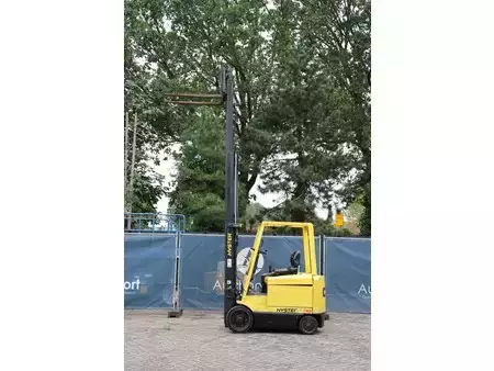 Elektromos 4 kerekű 2002  Hyster E3.00XM-847 (30)