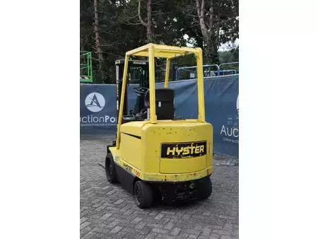 Elektromos 4 kerekű 2002  Hyster E3.00XM-847 (4)