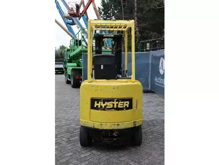 Elektromos 4 kerekű 2002  Hyster E3.00XM-847 (5)