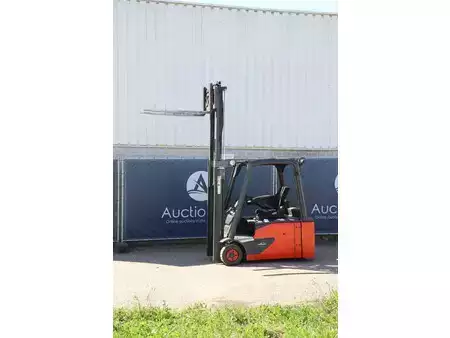 Elektro 4 Rad 2020  Linde E16L-02 (31)