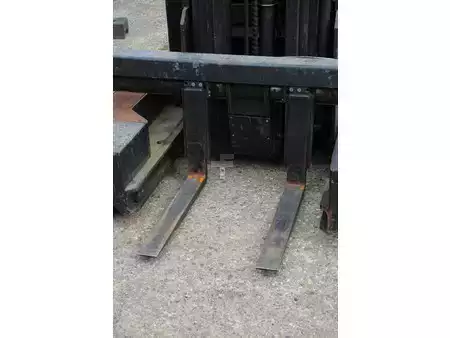 Skyvemast 1998  Mitsubishi RB 20 (10)