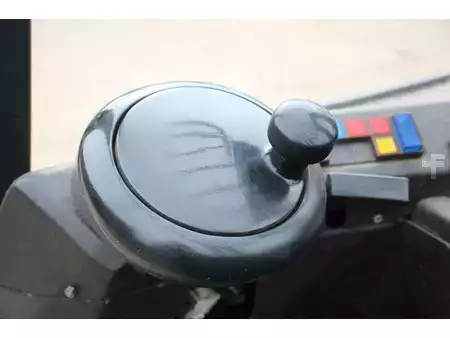 Skyvemast 1998  Mitsubishi RB 20 (15)